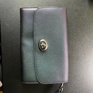 Oil slick Leather Wallet with Turn Lock Closure